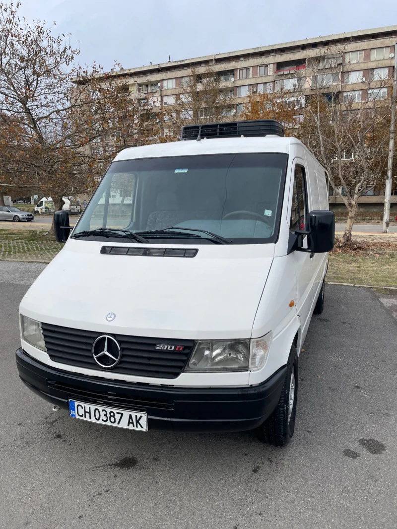 Mercedes-Benz Sprinter 210 Хладилен, снимка 1 - Бусове и автобуси - 47444133