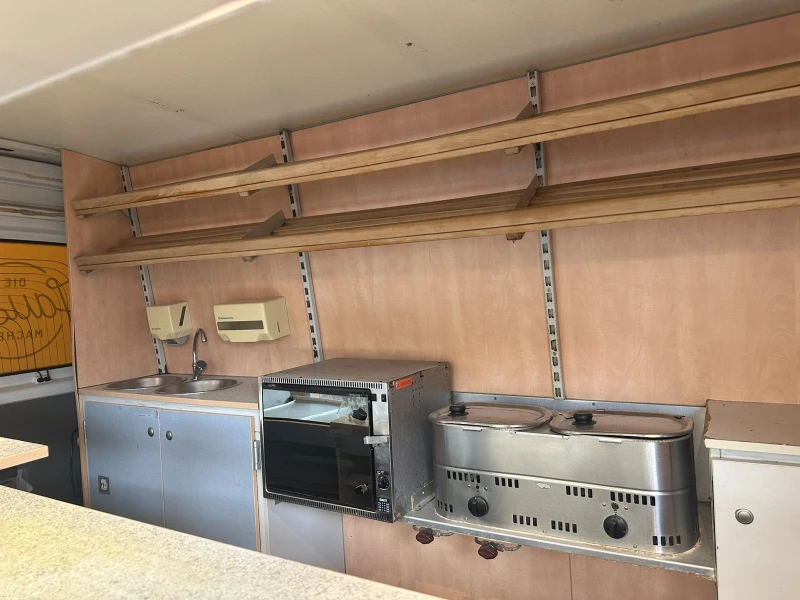 Renault Master TD, снимка 8 - Бусове и автобуси - 51244693