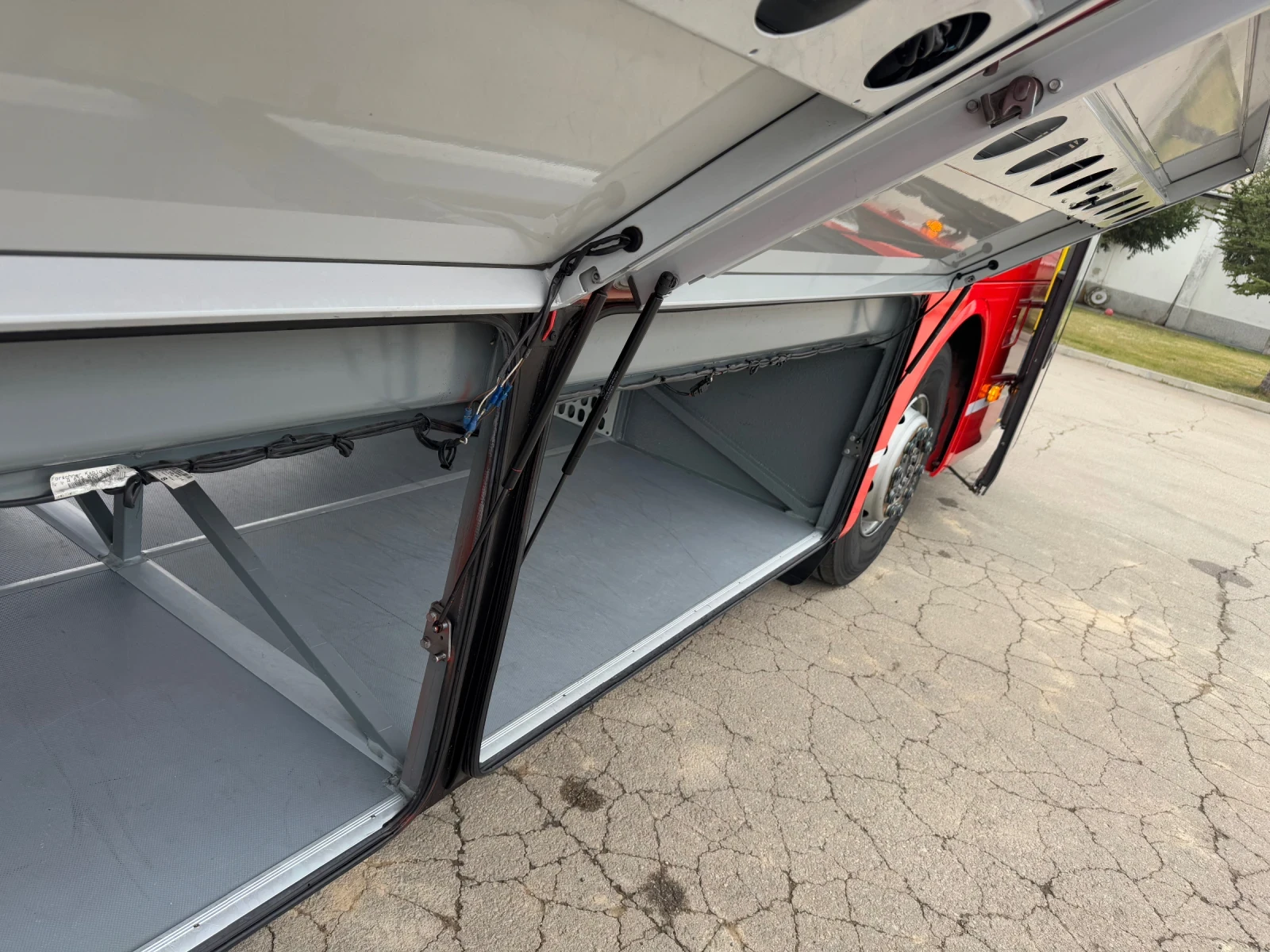 Mercedes-Benz Intouro O 560 ME UL intouro integro Om457 | Mobile.bg   13