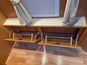 Каравана Compas Really СПАЛНЯ+ МУВЪР, снимка 9 - Каравани и кемпери - 53664502