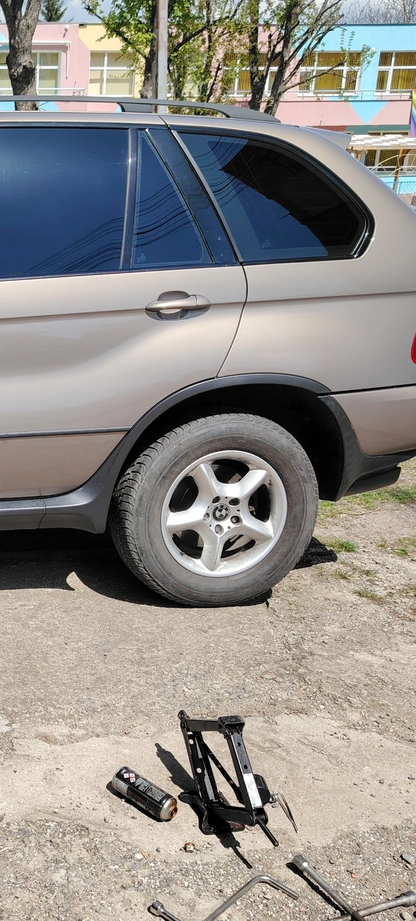 ���� � ������ 235/65R17 �� BMW X5 | Mobile.bg � ����������� 2
