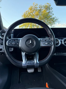 Mercedes-Benz CLA 180, снимка 17