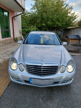 Mercedes-Benz E 320, снимка 2