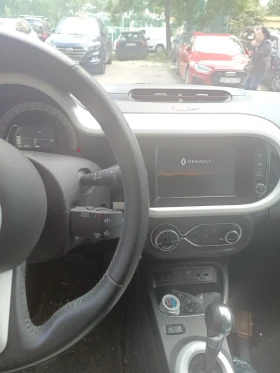 Renault Twingo Techno - 26000 лв. - 83136556 5
