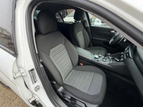 Alfa Romeo Giulia 2.2JTD* TOP* NAVI* AVTOMAT - 24990 лв. / 12777.18 € - 29804879 16