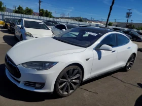 ������ Tesla Model S