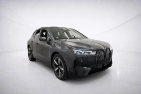 ������ BMW iX