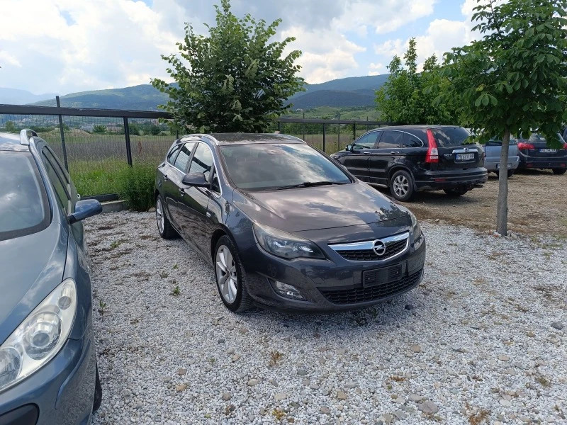 Opel Astra 2.0DTH Sports Tourer , снимка 4 - Автомобили и джипове - 45997004