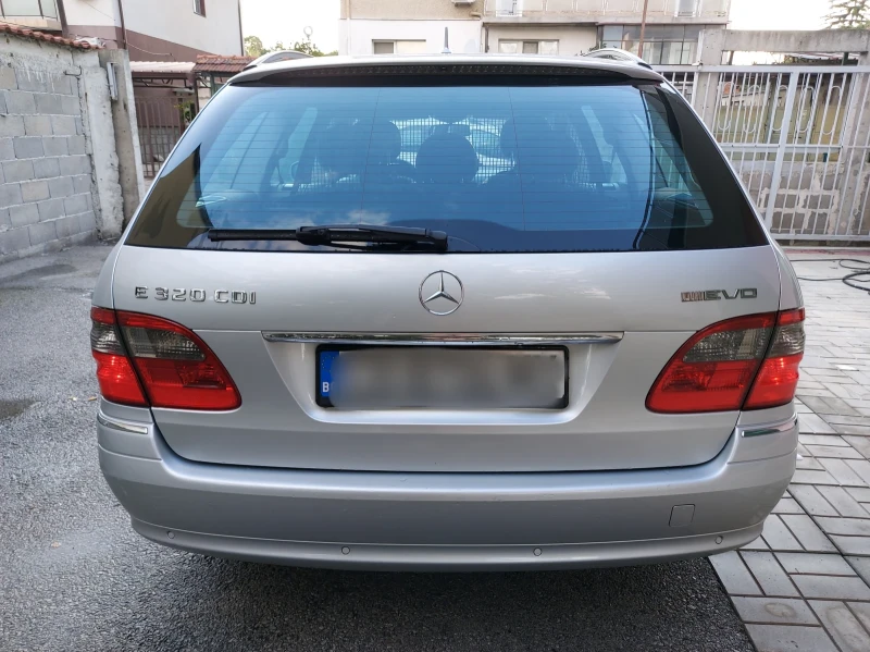 Mercedes-Benz E 320, снимка 7 - Автомобили и джипове - 48487125