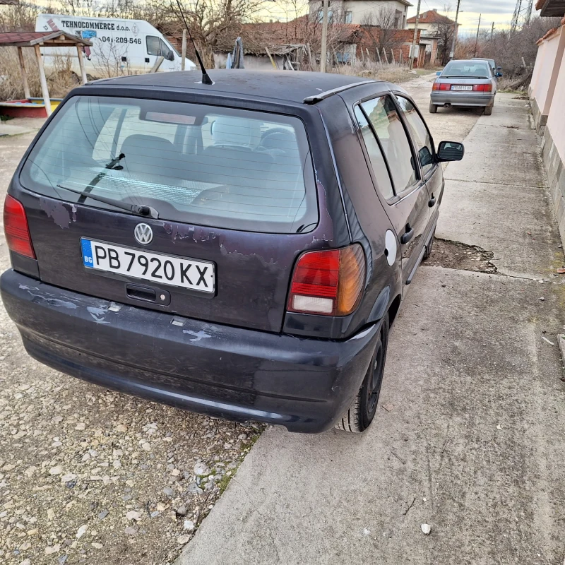 VW Polo 1.6, снимка 5 - Автомобили и джипове - 48550007