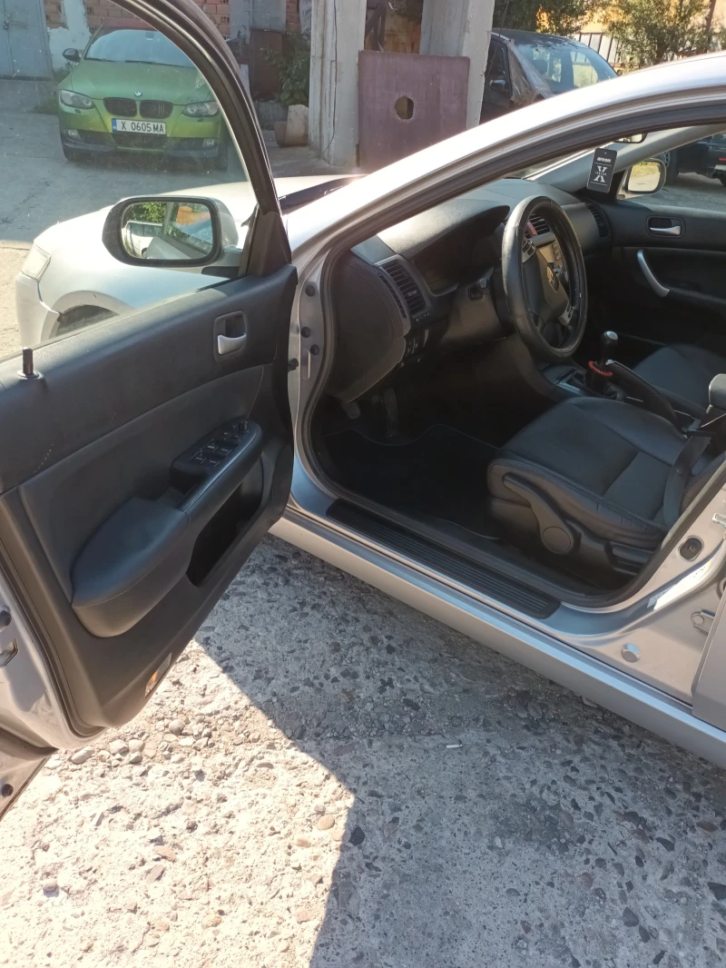 Honda Accord 2, 2 Disel 140к.с. вс.платено, снимка 6 - Автомобили и джипове - 49222420