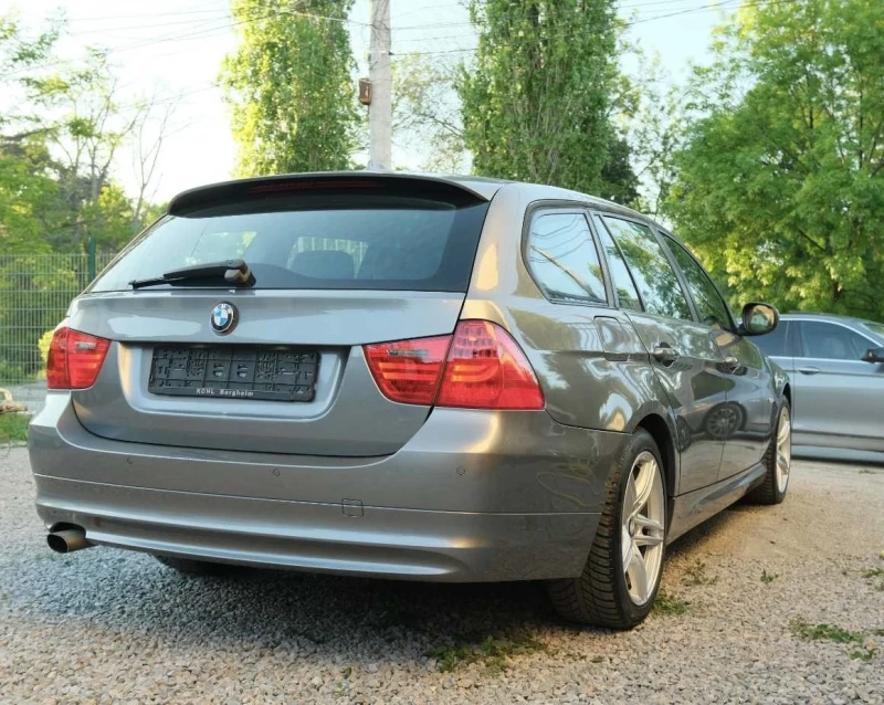 BMW 318  2.0D FACELIFT/NAVI, снимка 3 - Автомобили и джипове - 52517012