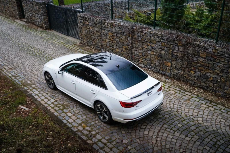 Audi A4, снимка 4 - Автомобили и джипове - 52736330