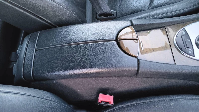 Mercedes-Benz E 320, снимка 7 - Автомобили и джипове - 52861564