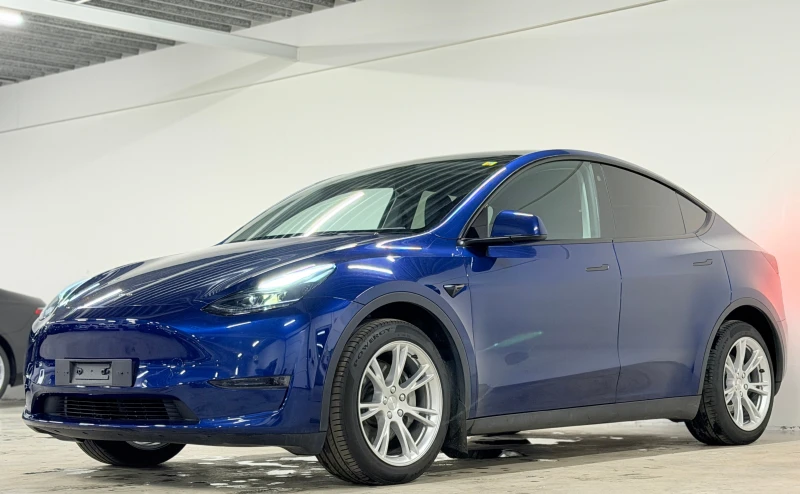 Tesla Model Y AWD LR Dual motor 4x4 FSD3
