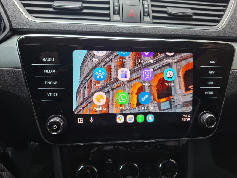 Skoda Superb 2.0 TDI-103 хил. км. с история в ЕУРAТЕК ЕВРО 6C, снимка 12 - Автомобили и джипове - 53262947