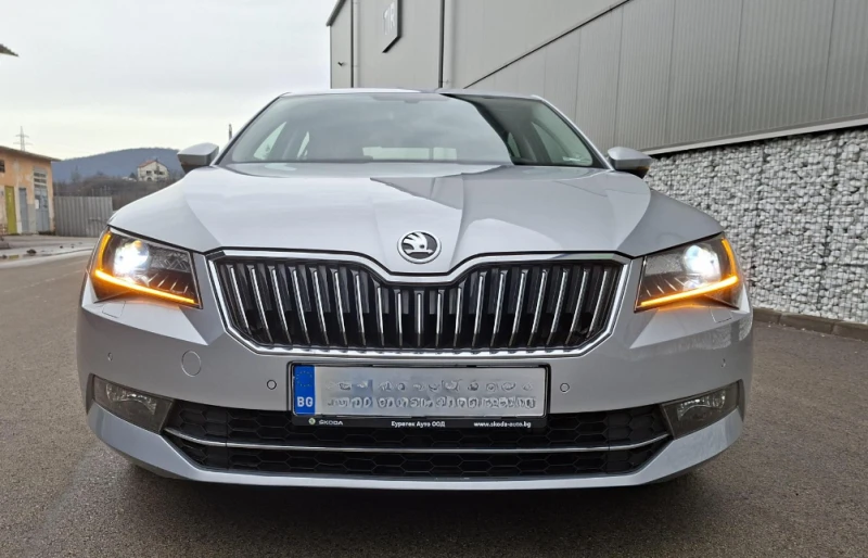Skoda Superb 2.0 TDI-103 хил. км. с история в ЕУРAТЕК ЕВРО 6C