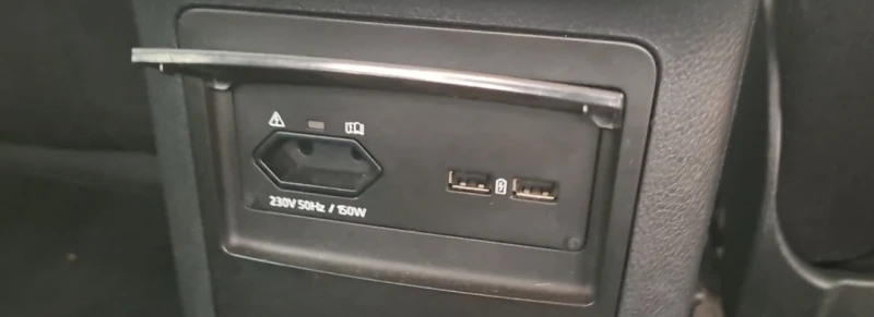 Skoda Superb 2.0 TDI-103 хил. км. с история в ЕУРAТЕК ЕВРО 6C, снимка 17 - Автомобили и джипове - 53262947