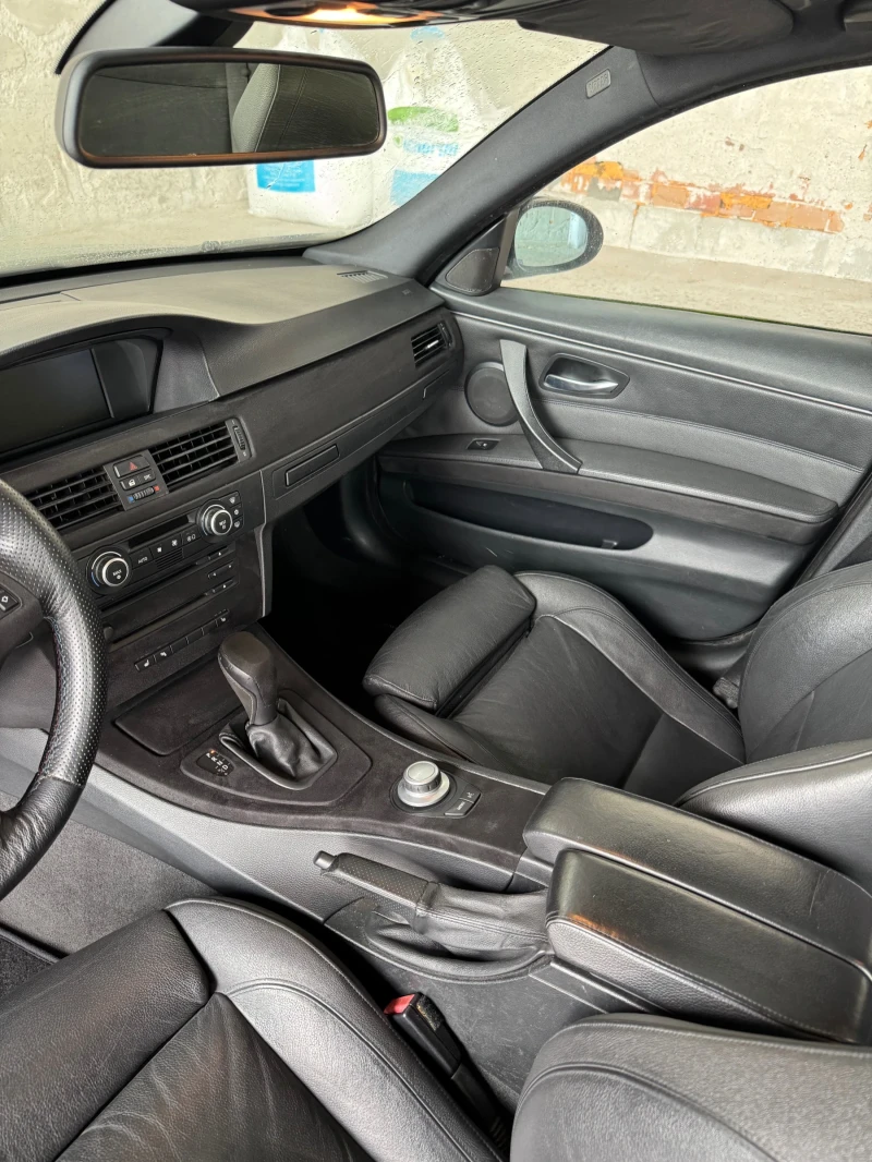 BMW 335, снимка 9 - Автомобили и джипове - 53578247