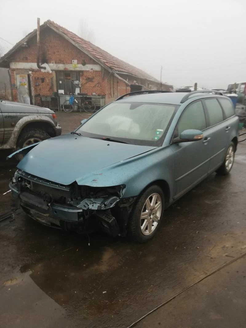 Volvo V50, снимка 2 - Автомобили и джипове - 45745315