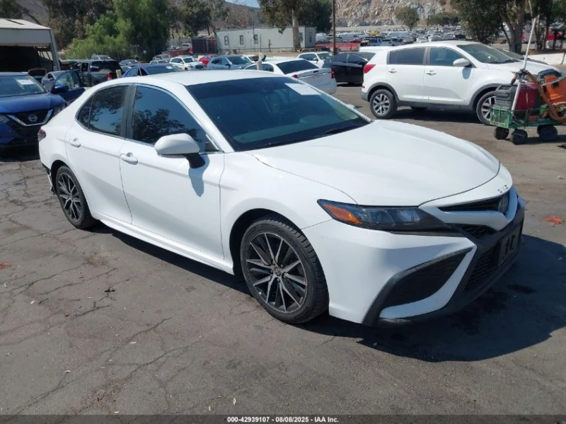Toyota Camry 2.5L I-4 DI, DOHC, VVT, 176HP Front Wheel Drive - 29500 лв. - 47431150 1
