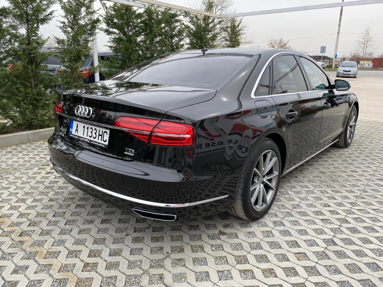 Audi A8 MATRIX= 3.0TDI-262кс= 3D NAVI= DESIGN SELECT= NIGH - изображение 3