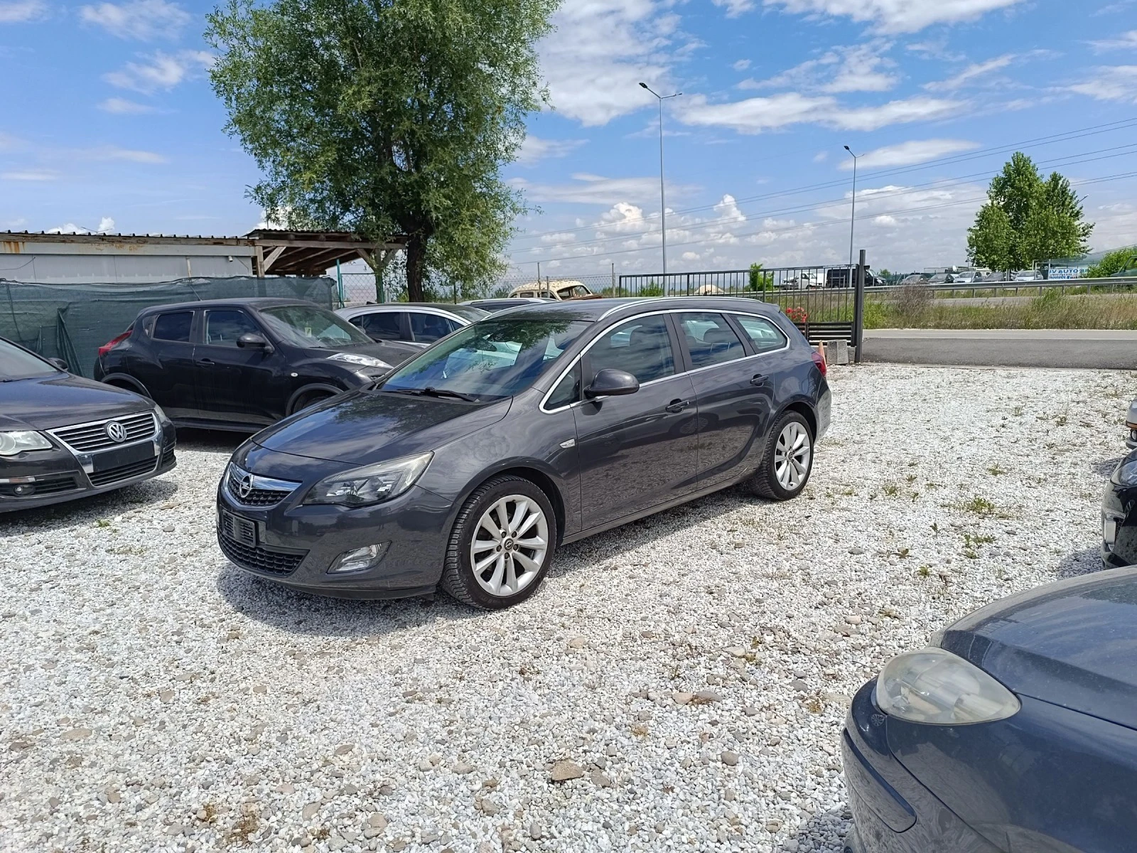 Opel Astra 2.0DTH Sports Tourer  - изображение 7