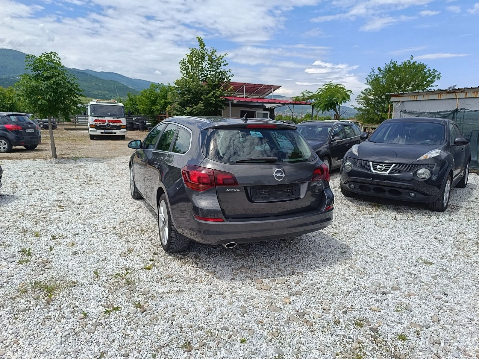 Opel Astra 2.0DTH Sports Tourer  - изображение 8