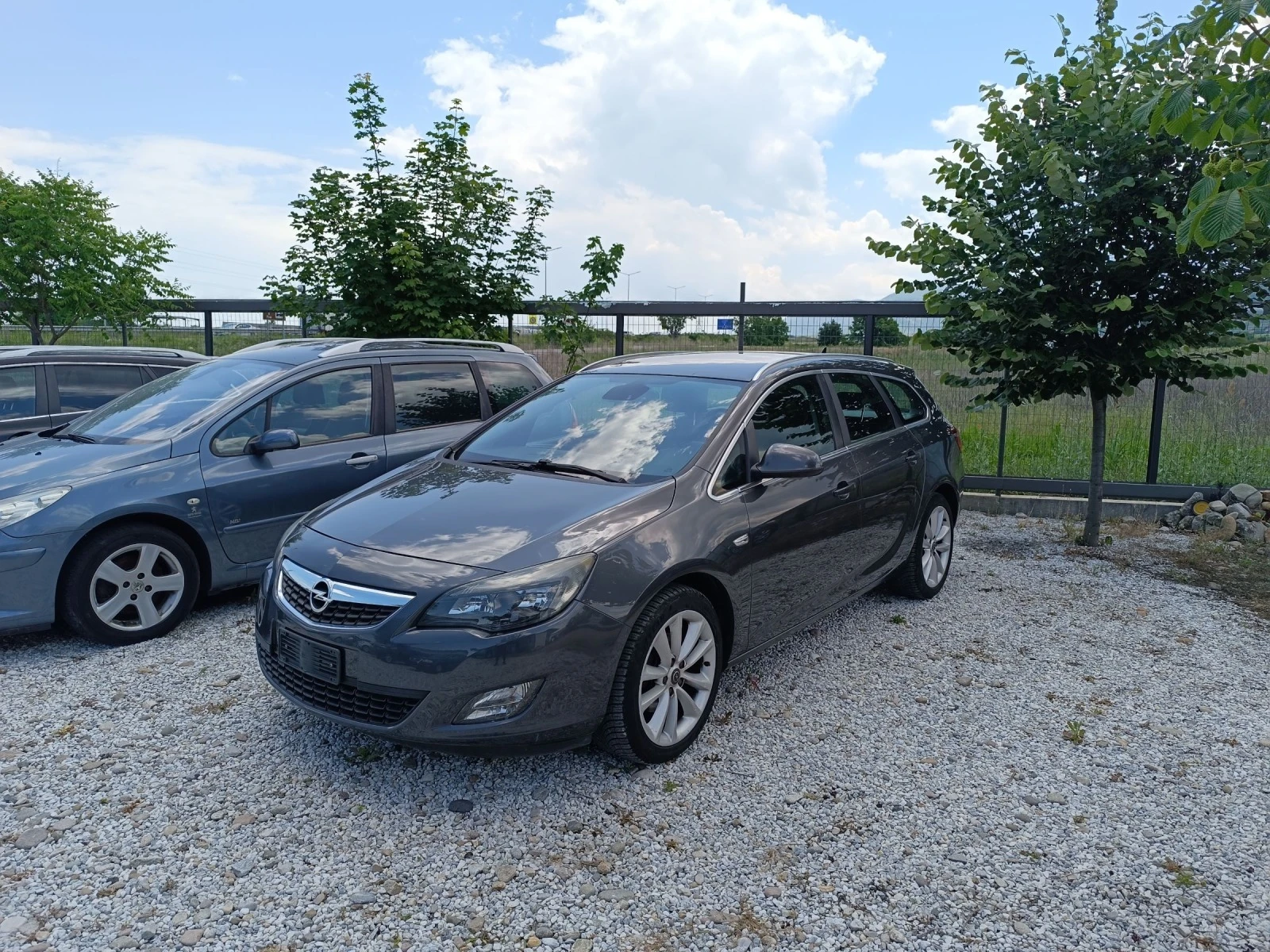 Opel Astra NAVI-2.0DTH Sports Tourer  - изображение 2