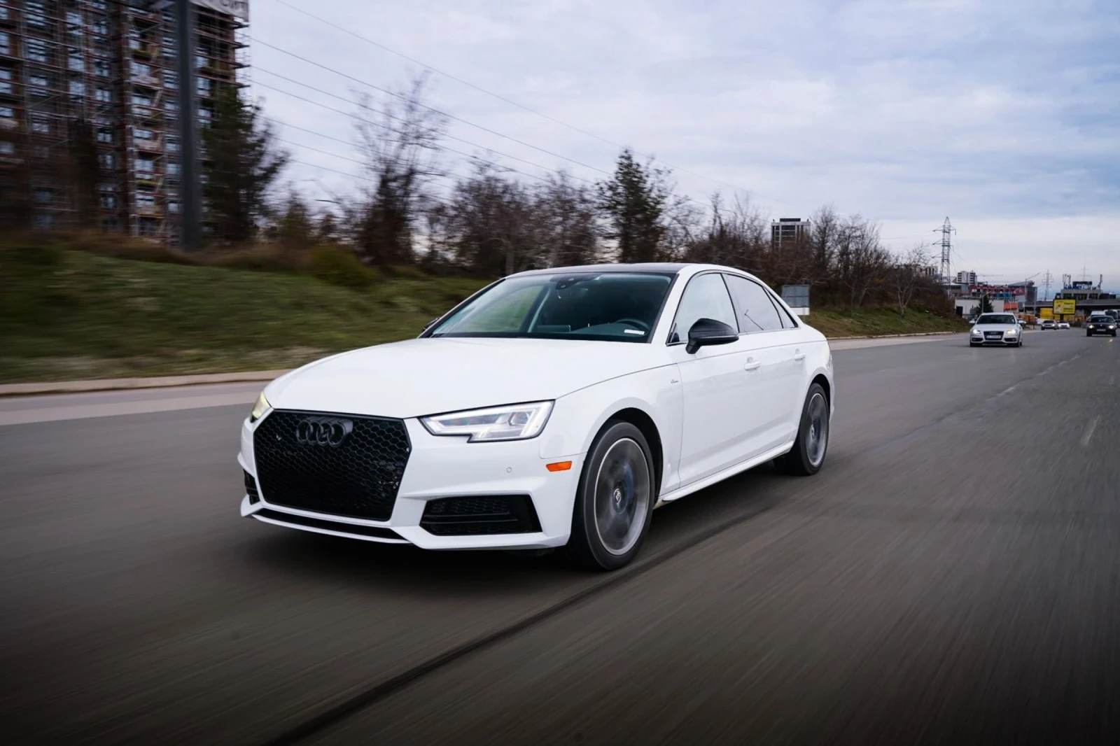 Audi A4, снимка 11 - Автомобили и джипове - 53940976