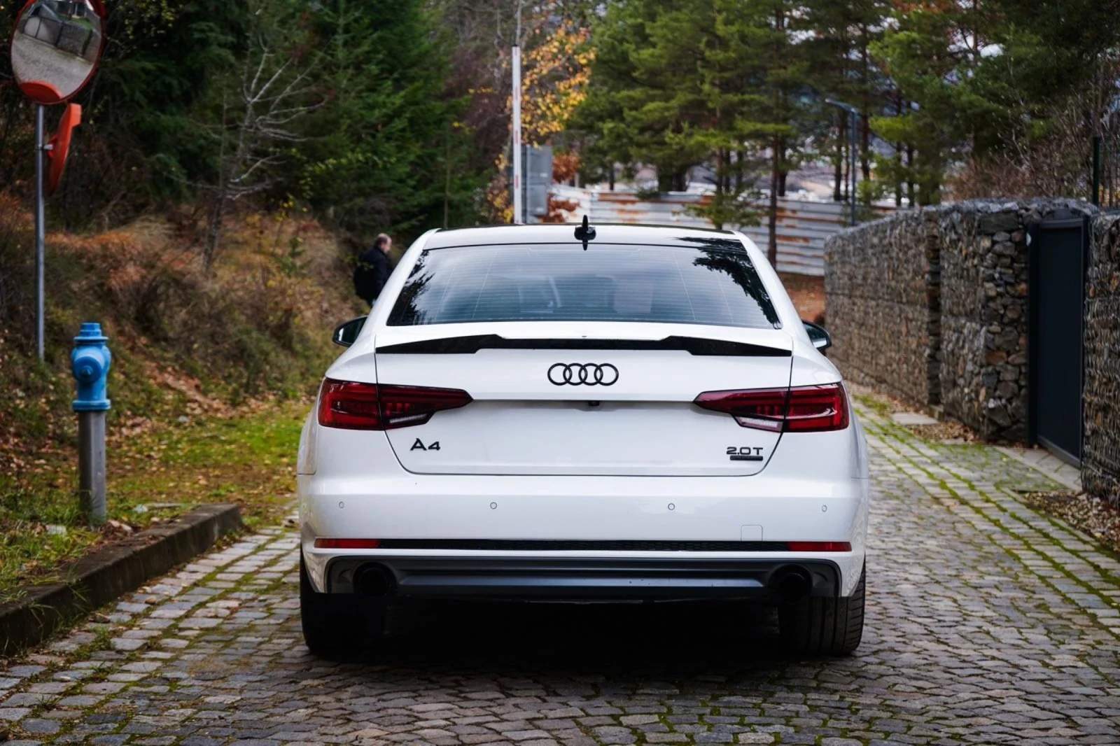 Audi A4  - изображение 6