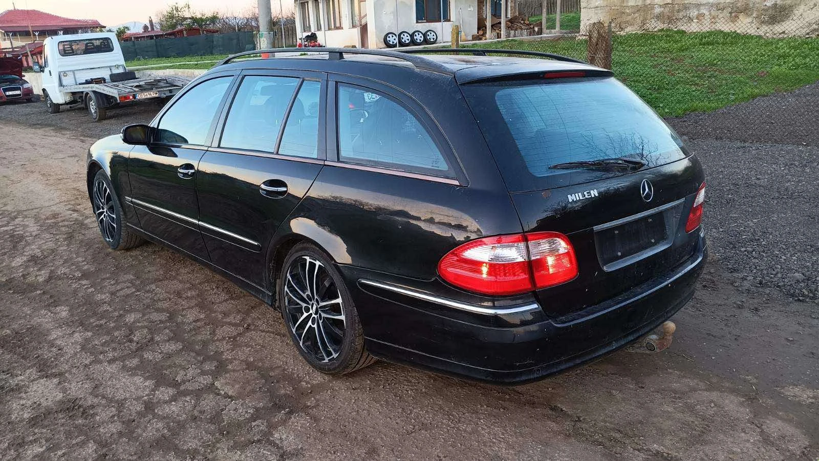 Mercedes-Benz E 320  - изображение 4