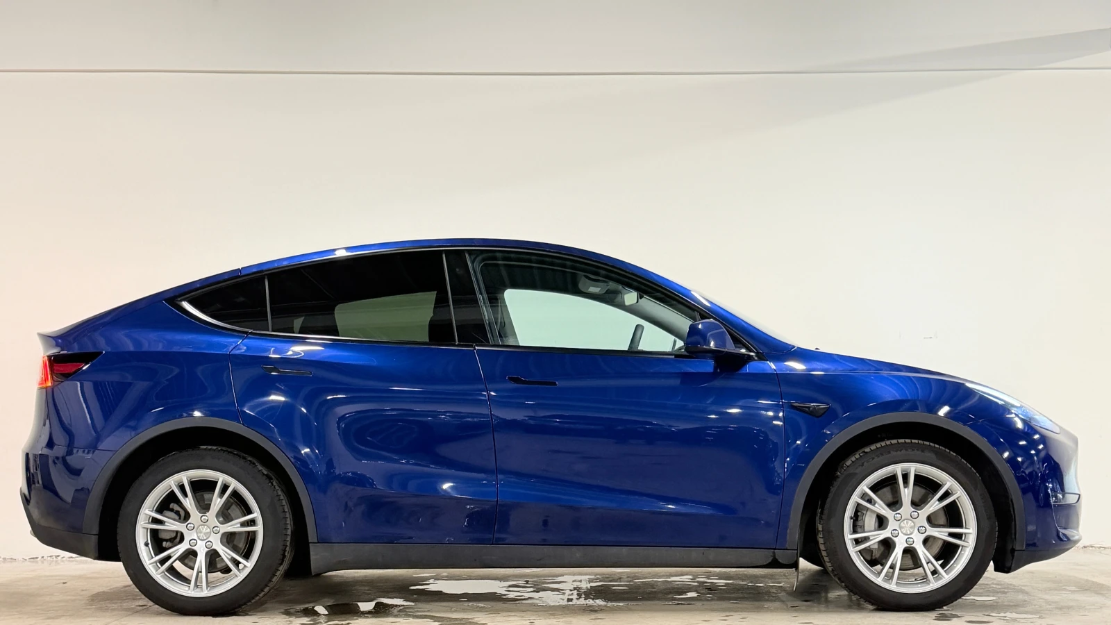 Tesla Model Y AWD LR Dual motor 4x4 FSD3 - изображение 7