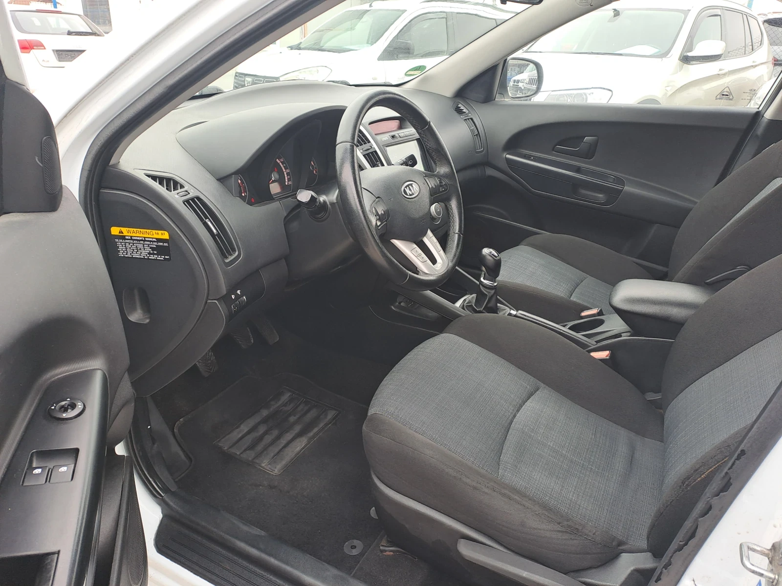 Kia Ceed 1, 4i, 90кс.FACE - изображение 6