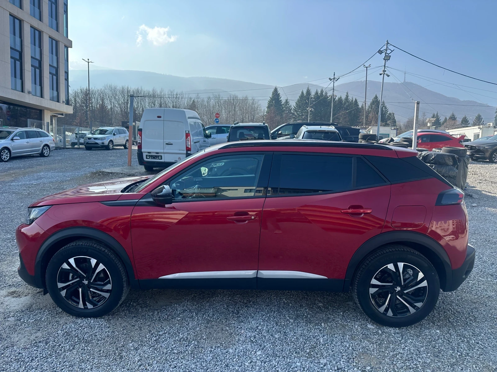 Peugeot 2008 ШВЕЙЦАРИЯ 12000 км АВТОМАТИК, снимка 8 - Автомобили и джипове - 53745703