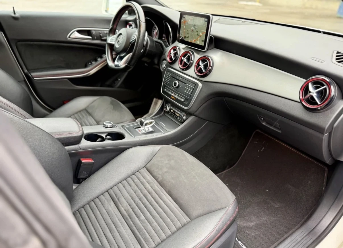 Mercedes-Benz CLA 45 AMG * БЕЗ ИНЦИДЕНТ * 1 СОБСТВЕНИК * 39500КМ * АМБИЕНТ , снимка 11 - Автомобили и джипове - 54080441