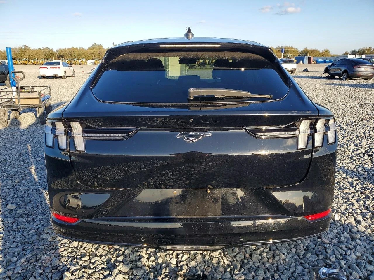 Ford Mustang Mach-E PREMIUM | 360 КАМЕРА | KEYLESS | ПАНОРАМА | , снимка 5 - Автомобили и джипове - 54086602