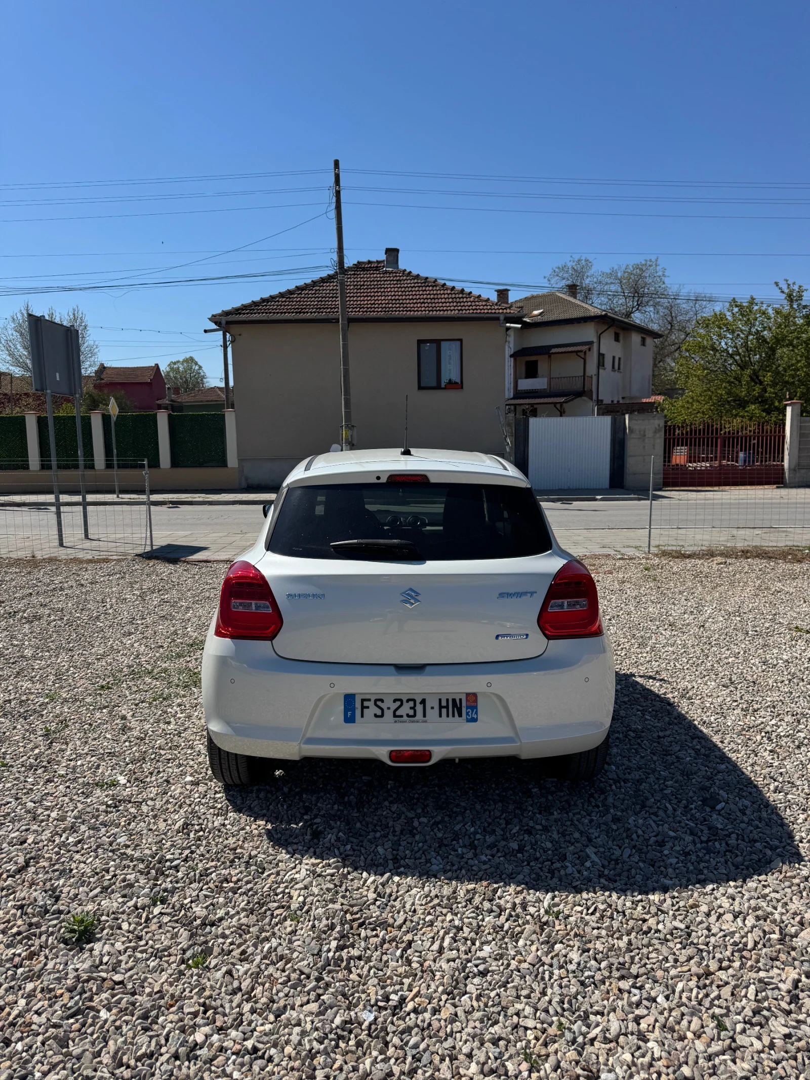 Suzuki Swift Hybrid / Подгрев / Navi, снимка 6 - Автомобили и джипове - 54325615