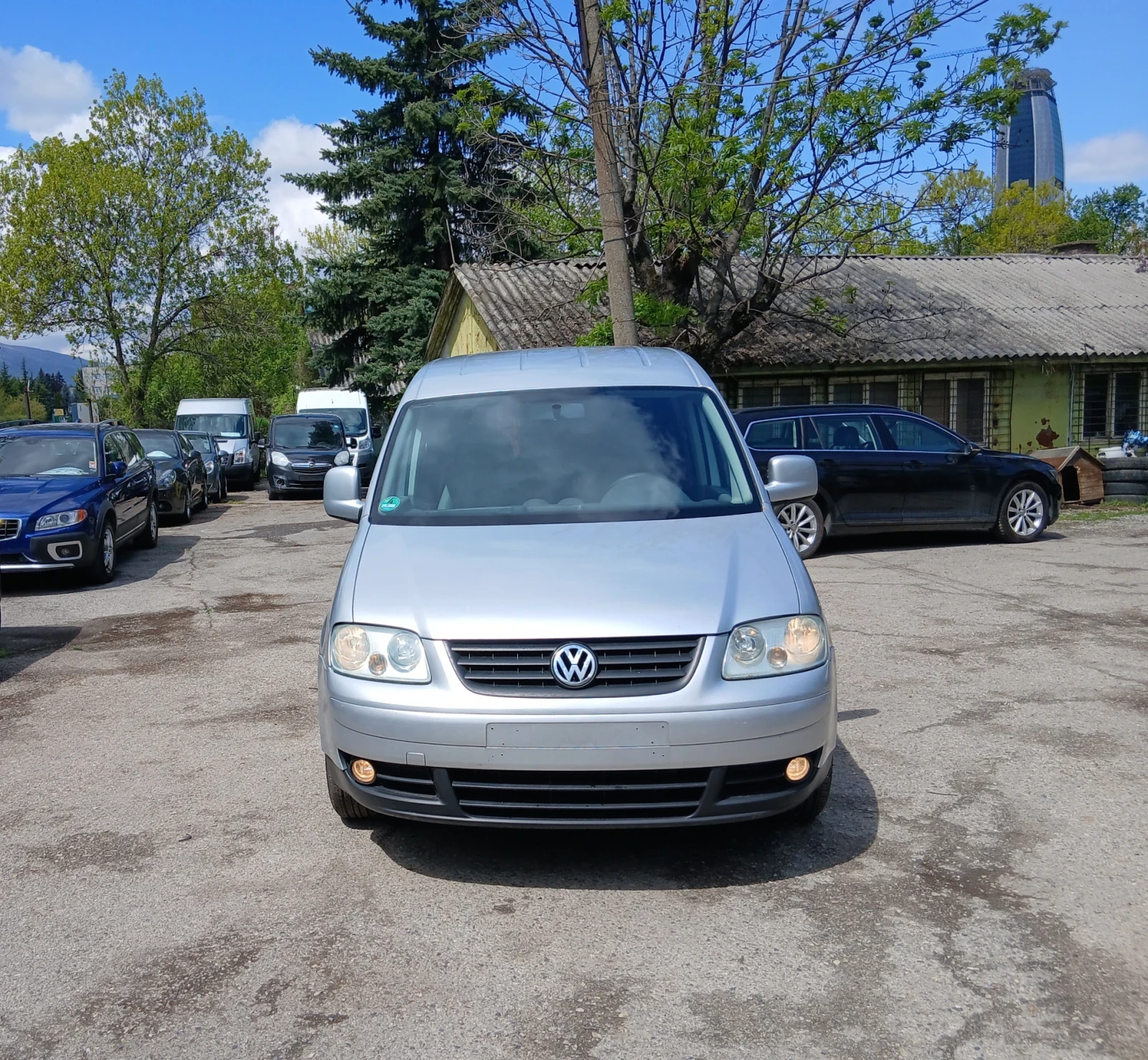 VW Caddy 1.9 105 к.с 5 места клима , снимка 2 - Автомобили и джипове - 54399967