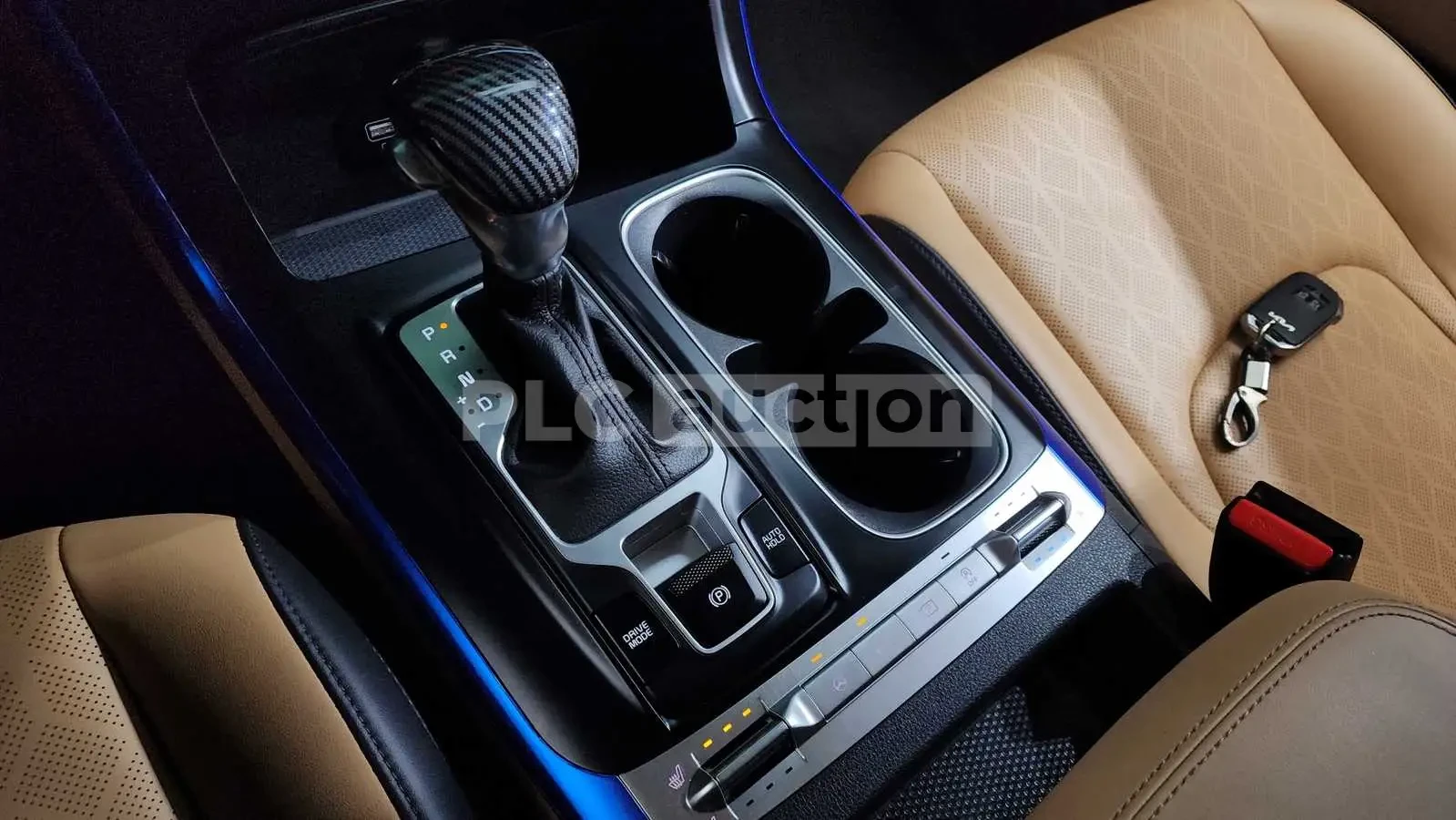 Kia Carnival * АВТОКРЕДИТ БЕЗ ПЪРВОНАЧАЛНА ВНОСКА, снимка 8 - Автомобили и джипове - 54565364