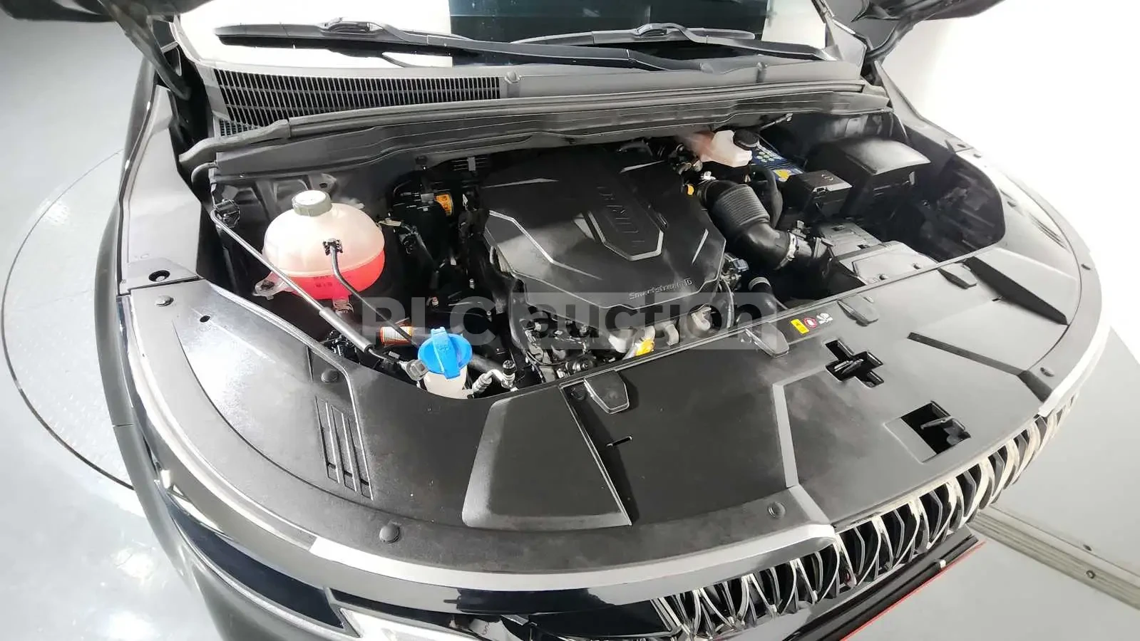 Kia Carnival * АВТОКРЕДИТ БЕЗ ПЪРВОНАЧАЛНА ВНОСКА, снимка 5 - Автомобили и джипове - 54565364
