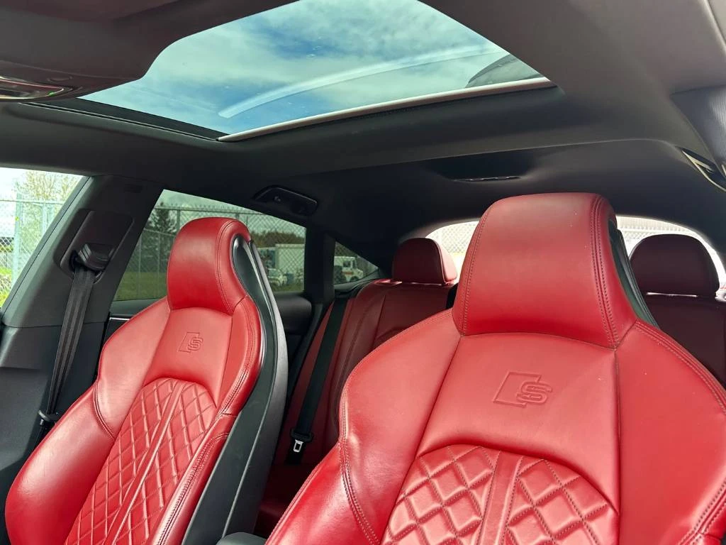 Audi S5 * TECHNIK * CARPLAY * МЪРТВА ТОЧКА * ПОДГРЕВ * PAN, снимка 13 - Автомобили и джипове - 54569709