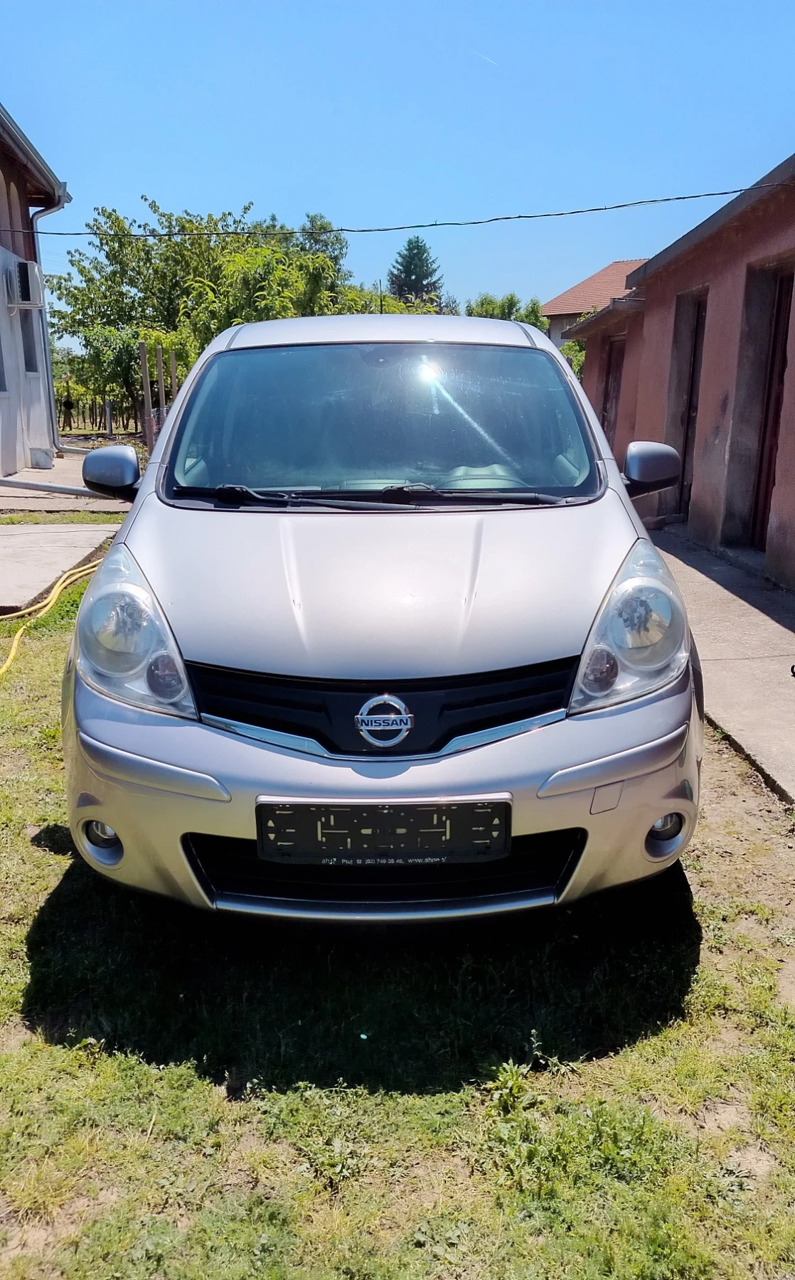 Nissan Note 1.4i-90кс, снимка 7 - Автомобили и джипове - 54689076