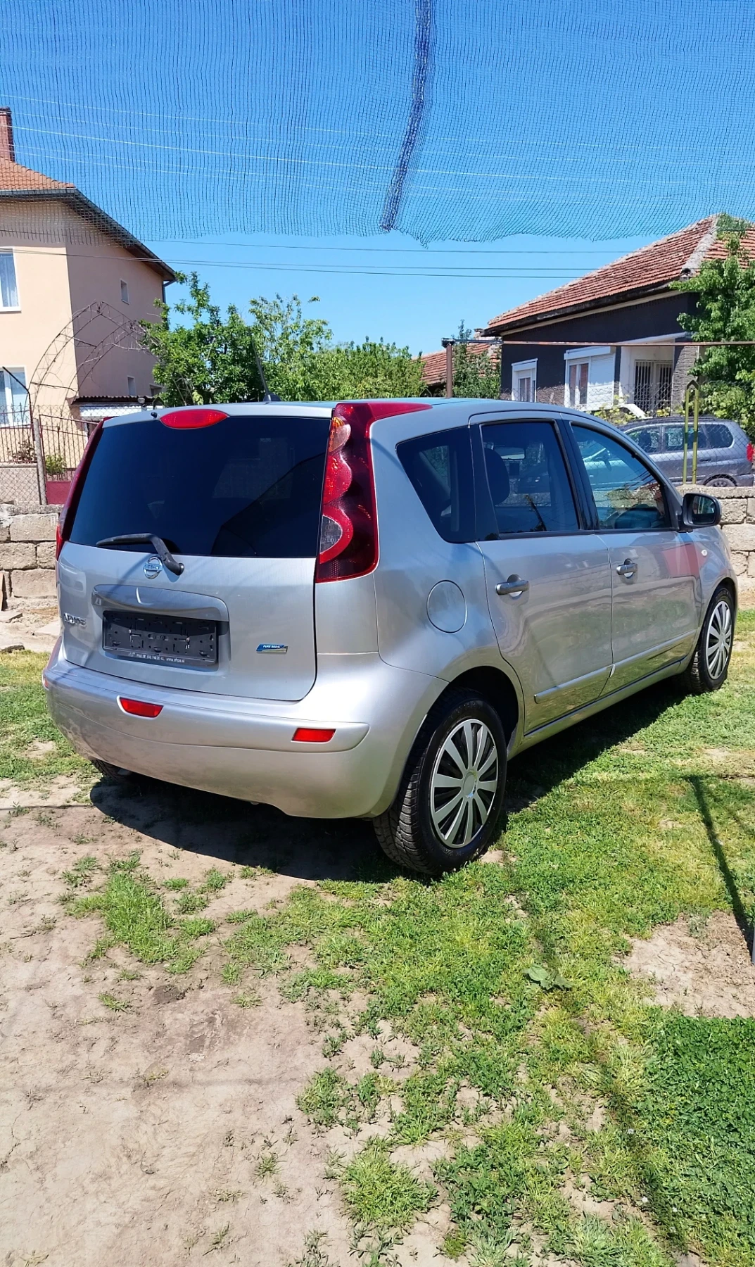Nissan Note 1.4i-90кс, снимка 5 - Автомобили и джипове - 54689076