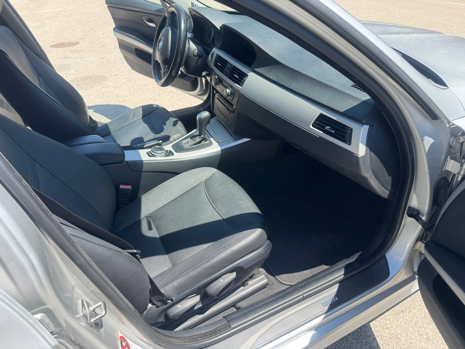 BMW 320 D 4x4 X-drive FACE NAVI, снимка 7 - Автомобили и джипове - 54874687
