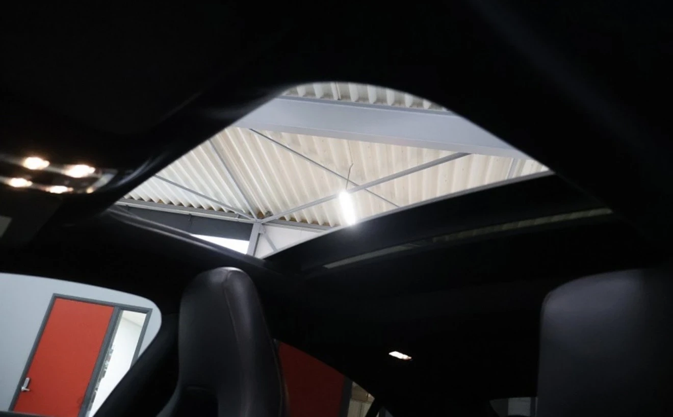 Mercedes-Benz CLA 180, снимка 12 - Автомобили и джипове - 55224239