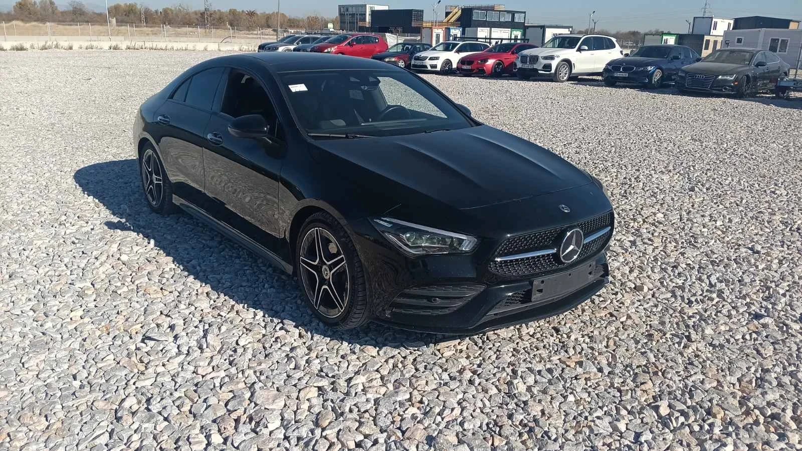 Mercedes-Benz CLA 180, снимка 4 - Автомобили и джипове - 55224239