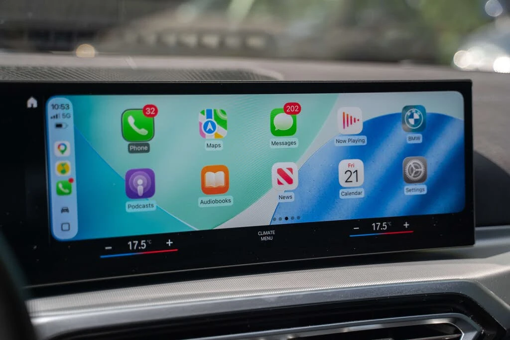 BMW i4 HEADS UP | 360 | H&K| AMBIENT | Mobile.bg � ����������� 12