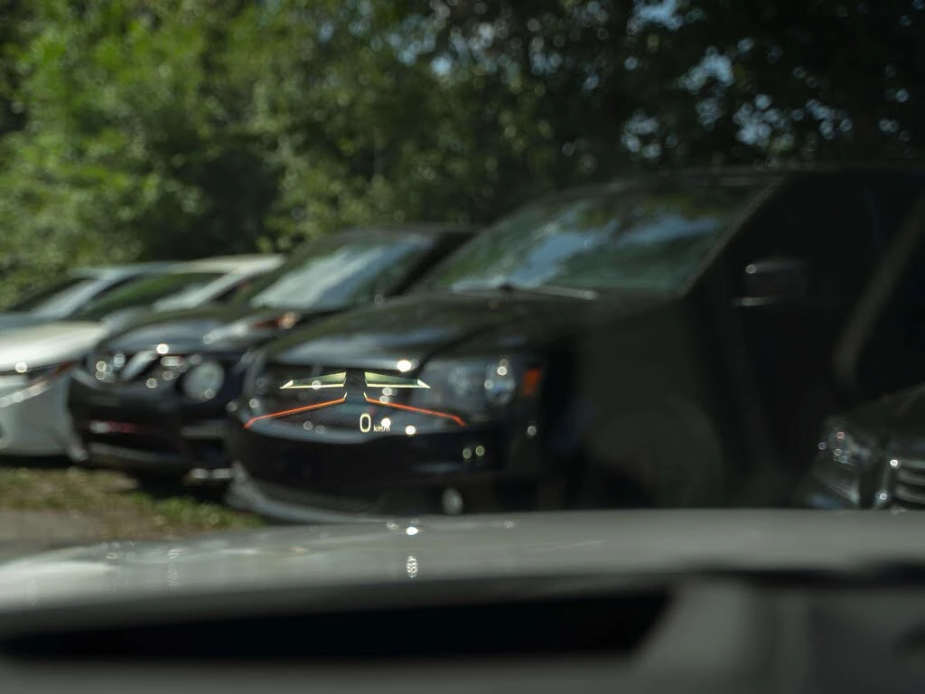 BMW i4 HEADS UP | 360 | H&K| AMBIENT | Mobile.bg � ����������� 9