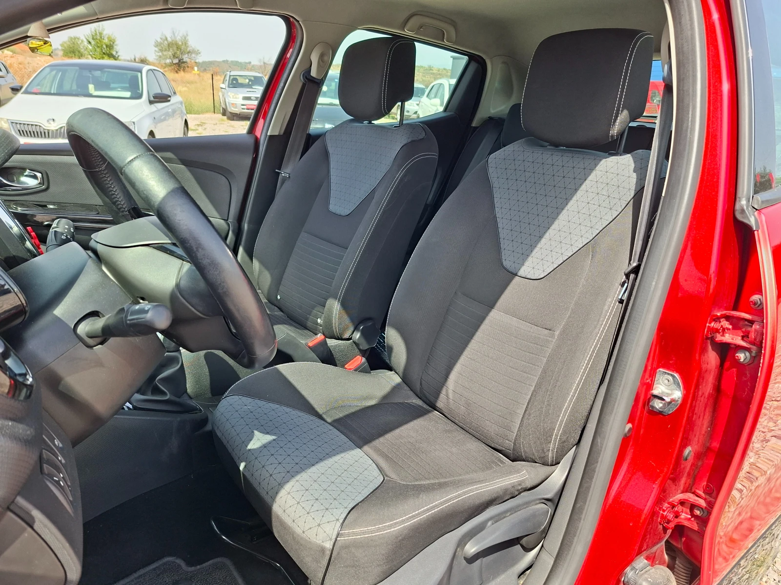 Renault Clio 1.5DCI* 36м. х 143EUR.* , снимка 9 - Автомобили и джипове - 55885470